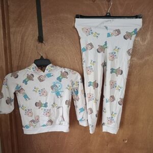Cocomelon  toddler  sweatsuit  outfit